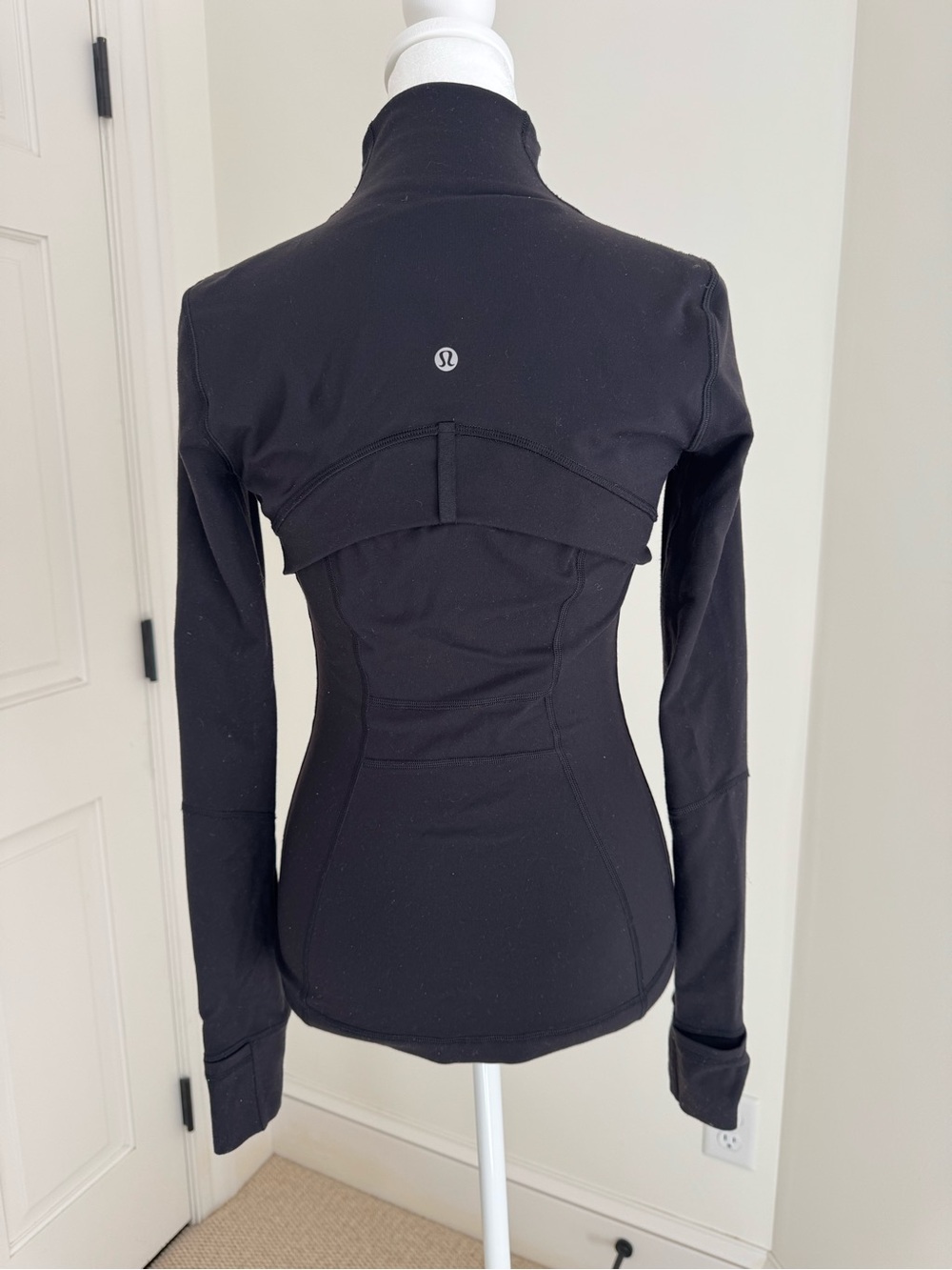 lululemon athletica Black define Jacket - Picture 2 of 2